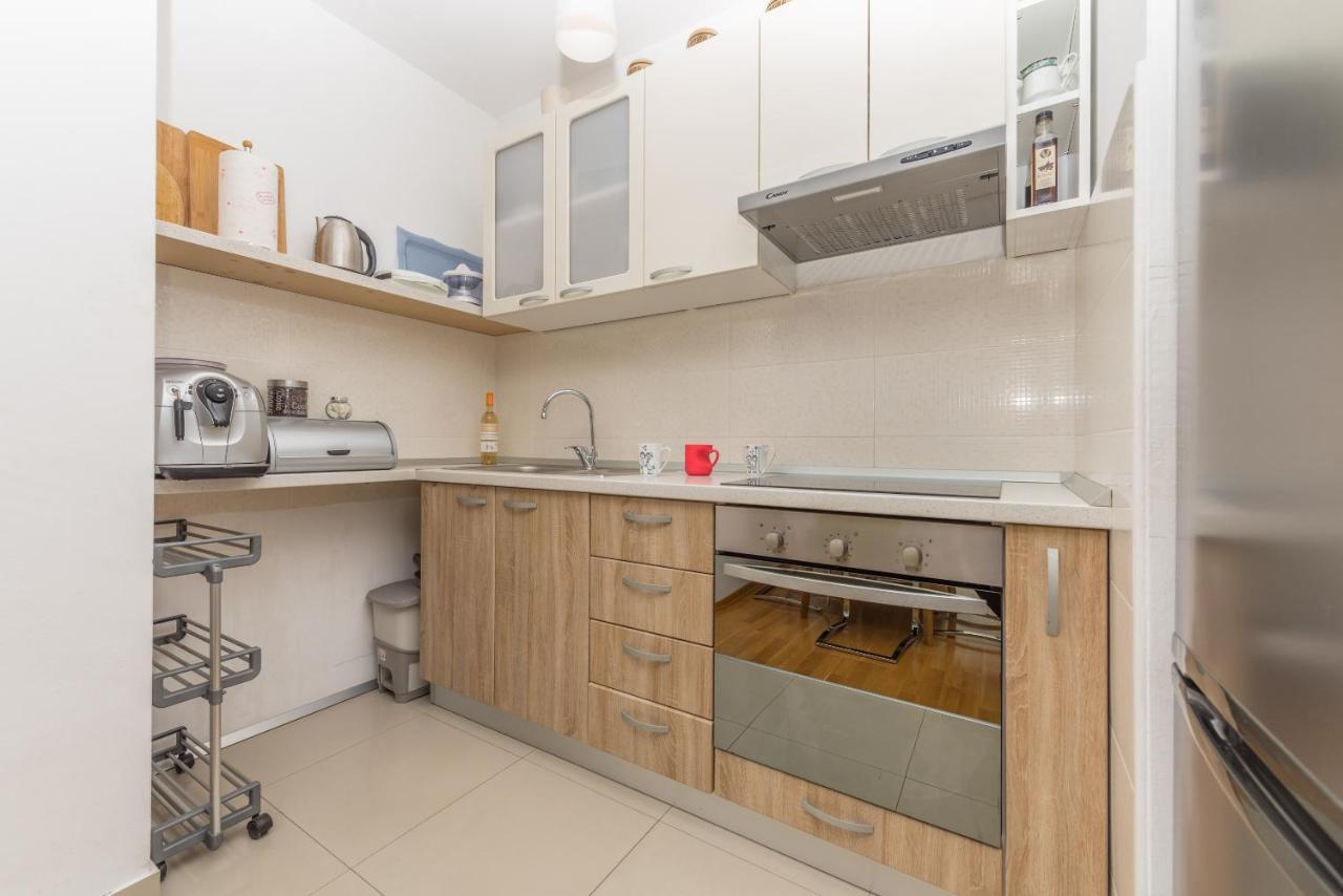 Apartament Neno Makarska Zewnętrze zdjęcie