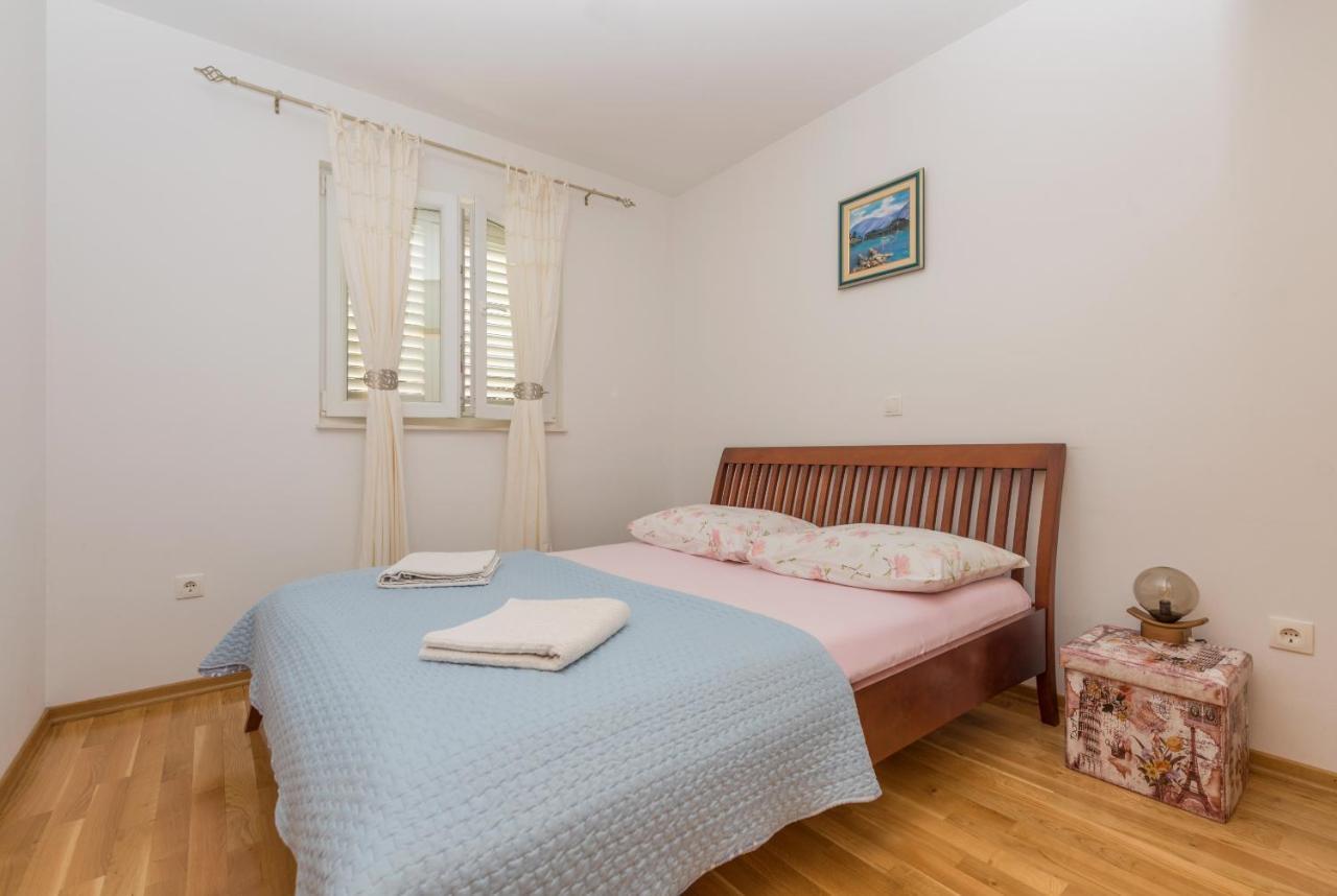 Apartament Neno Makarska Zewnętrze zdjęcie