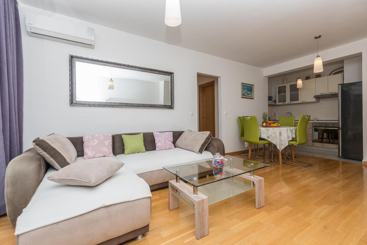 Apartament Neno Makarska Zewnętrze zdjęcie