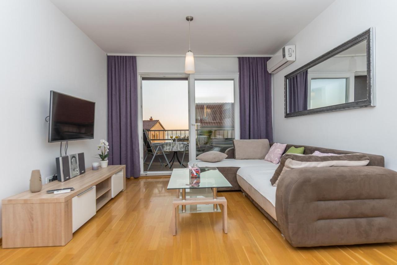 Apartament Neno Makarska Zewnętrze zdjęcie
