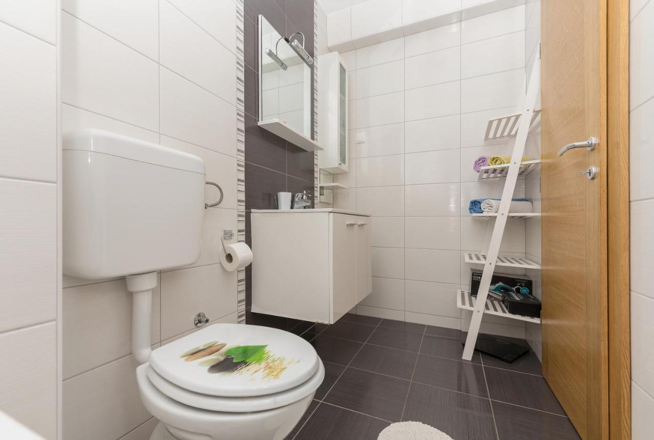 Apartament Neno Makarska Zewnętrze zdjęcie