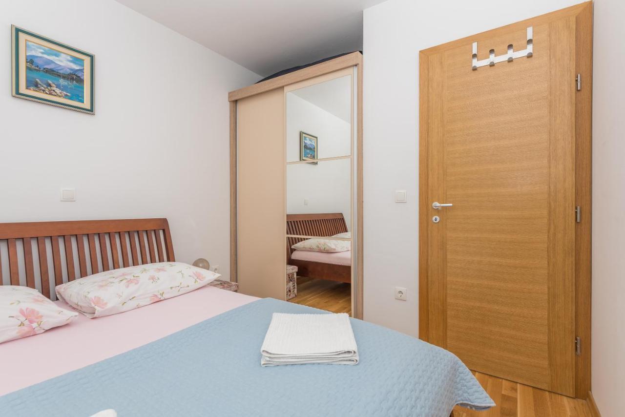 Apartament Neno Makarska Zewnętrze zdjęcie